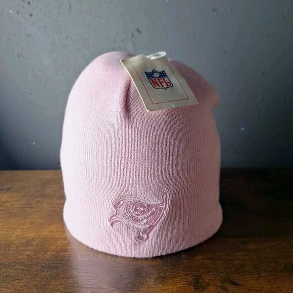 New Pink NFL Branded Tampa Bay Buccaneers No Cuffed Beanie Hat Cap - Picture 1 of 6